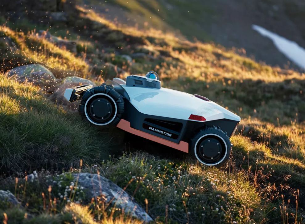 Mammotion LUBA 3 AWD 1500 - Robot Tagliaerba Premium